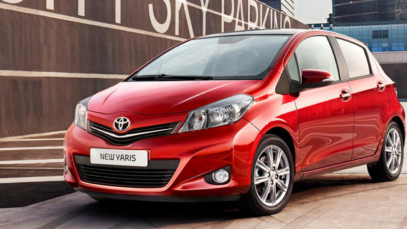 Primele Poze Oficiale Cu Noua Toyota Yaris Promotor