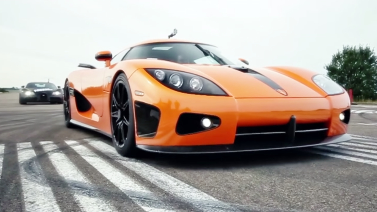 von Koenigsegg într-un Bugatti Veyron, întrecut de un Koenigsegg [VIDEO