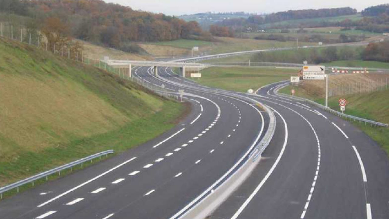 Contract Semnat Pentru Autostrada Sibiu Pitești 356 Milioane De Euro Pentru 30 De Kilometri De La Pitești La Curtea De Argeș Hotnews Mobile