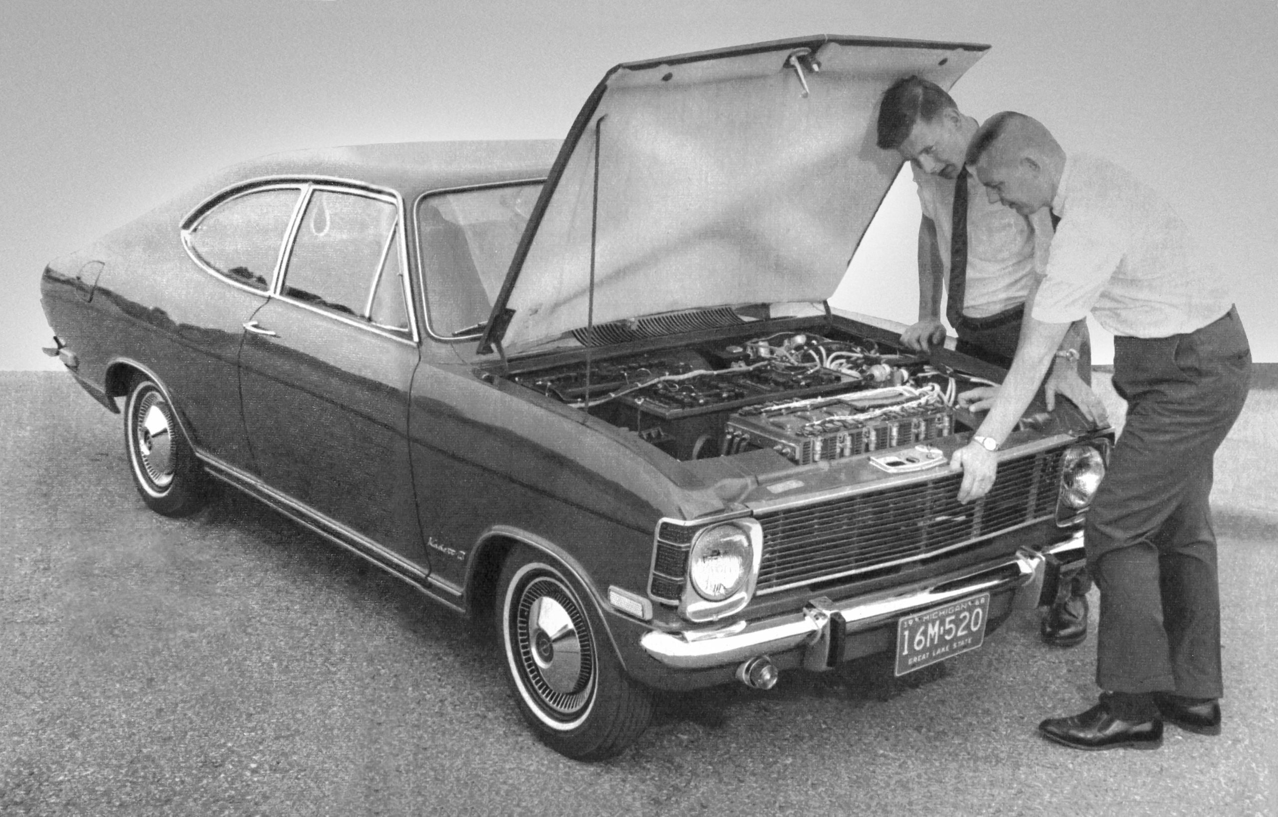 Cu au evoluat modelele electrice Opel în ultimii 50 de ani 
