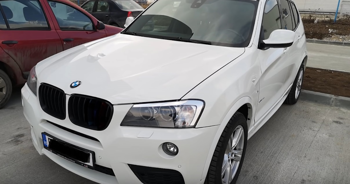 BMW X3 de vânzare, țeapa perfectă. E construit din două mașini!
