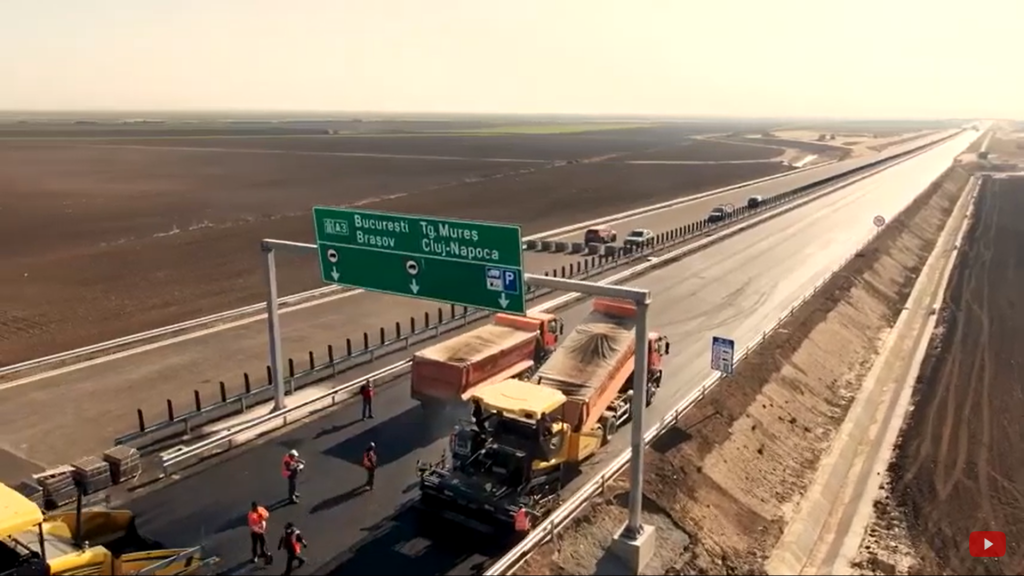 Cum arată o secţiune a Autostrăzii Transilvania care va fi inaugurată în vara acestui an - VIDEO
