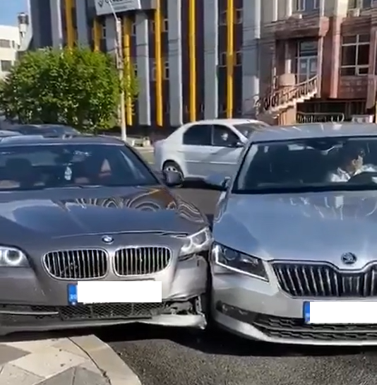 Efectul "Marica", la Galați. Un șofer gelos se răzbună pe un BMW - VIDEO