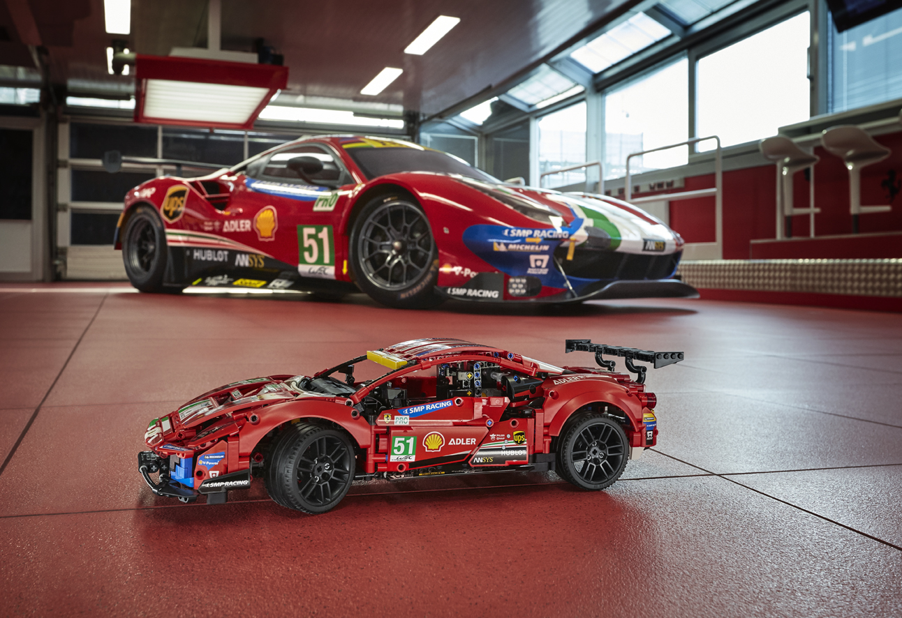 Ferrari 488 gte лего