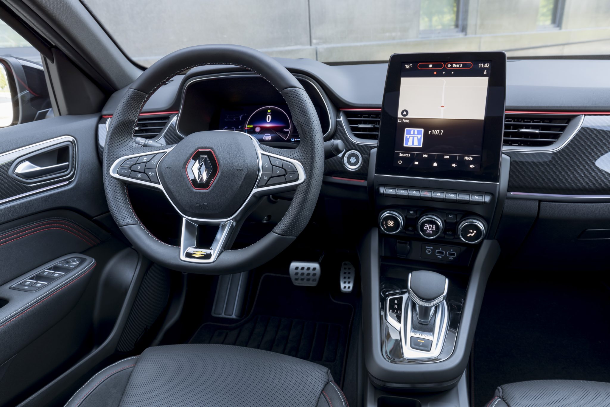 Renault arcana салон