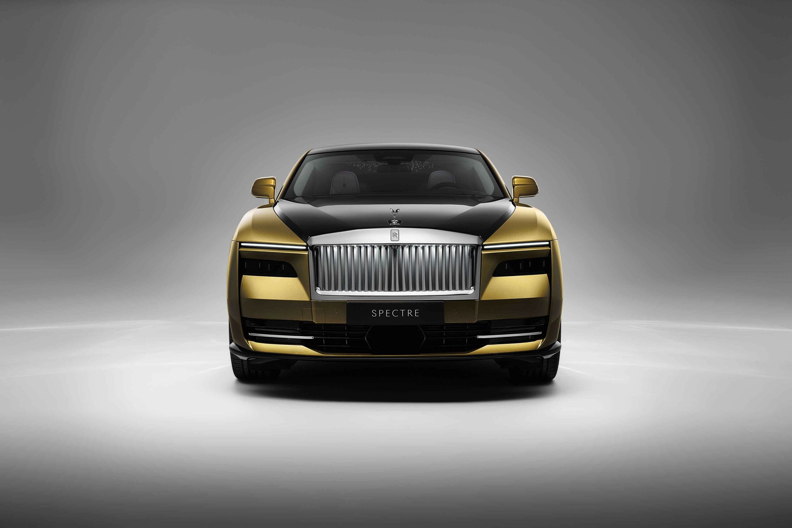 Rols Rols Chiroyli Rasmlari Rolls-Royce a prezentat ”super coupe-ul electric de ultra-lux” denumit ...