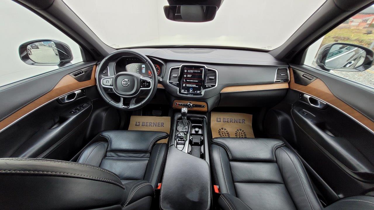 How much does Volvo's largest SUV sell for Banca Transilvania? The XC90