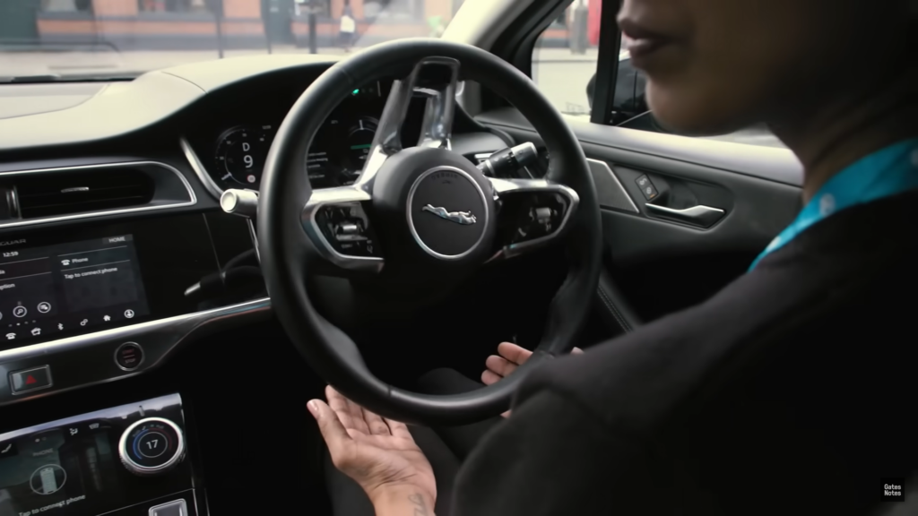 Producătorii auto impun plata lunară pentru funcțiile de condus autonom, chiar dacă proprietarilor nu le convine acest lucru