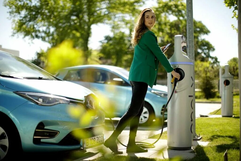 Rețeaua de încărcare a mașinilor electrice: 95% nefolosită!