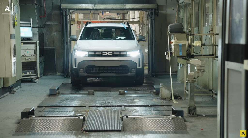 BREAKING Dacia și Renault, amendate de Consiliul Concurenței pentru reducerea mobilității angajaților. Alte 6 companii din sectorul auto au fost sancționate