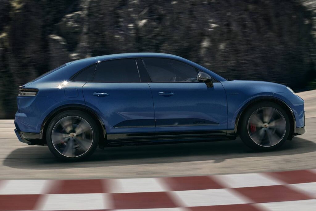 2028 va aduce un nou SUV de lux pe piață! Porsche pregătește un model cu motor termic