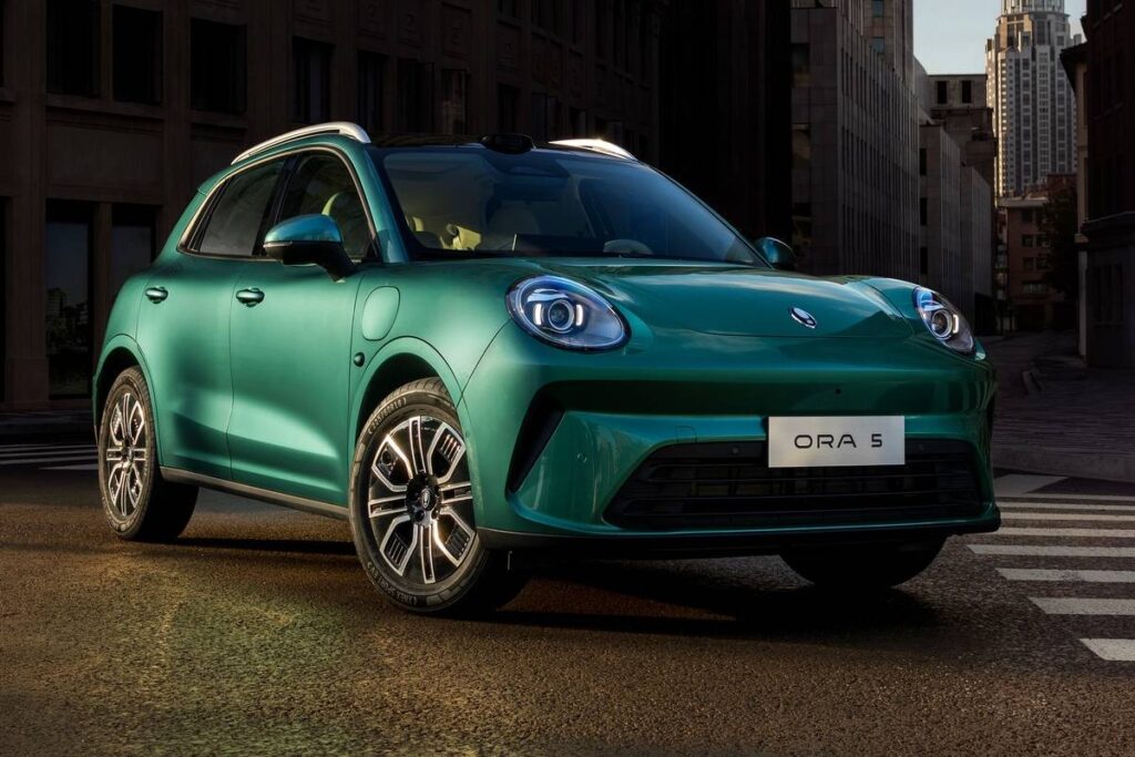 GWM Ora 5 vine în Europa: design retro-modern cu influențe Porsche