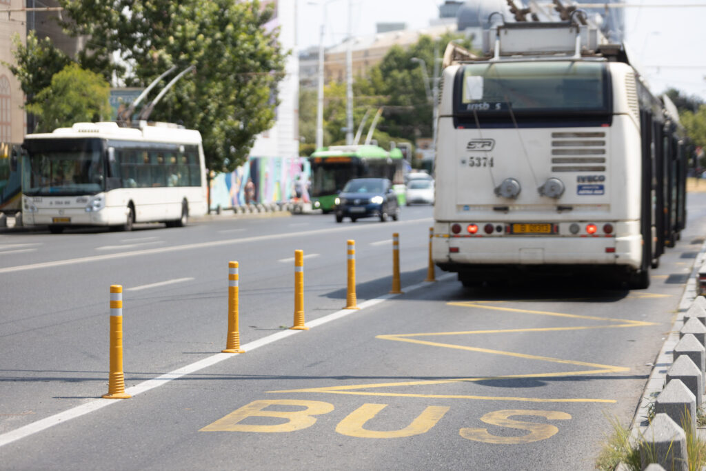 Troleibuzele din Ploiești suspendate: lipsa ITP afectează transportul Troleibuzele din Ploiești suspendate: lipsa ITP afectează transportul