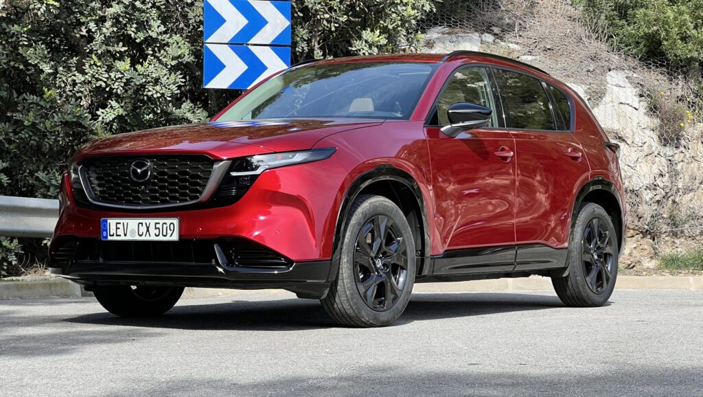 Noua Mazda CX-5: Inovație și Stil în Spania!