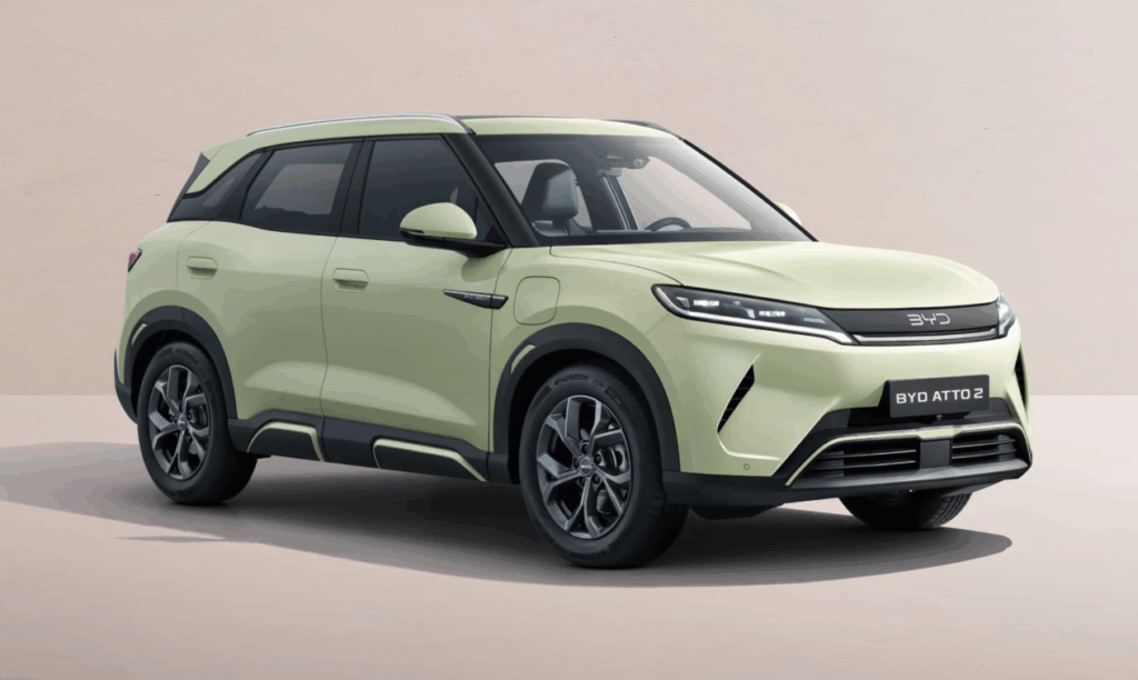 BYD își extinde producția în Europa cu modelul Atto 2