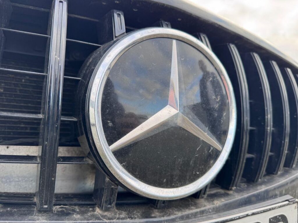 Mercedes-Benz CLA Shooting Brake: Ofertă unică, motor defect