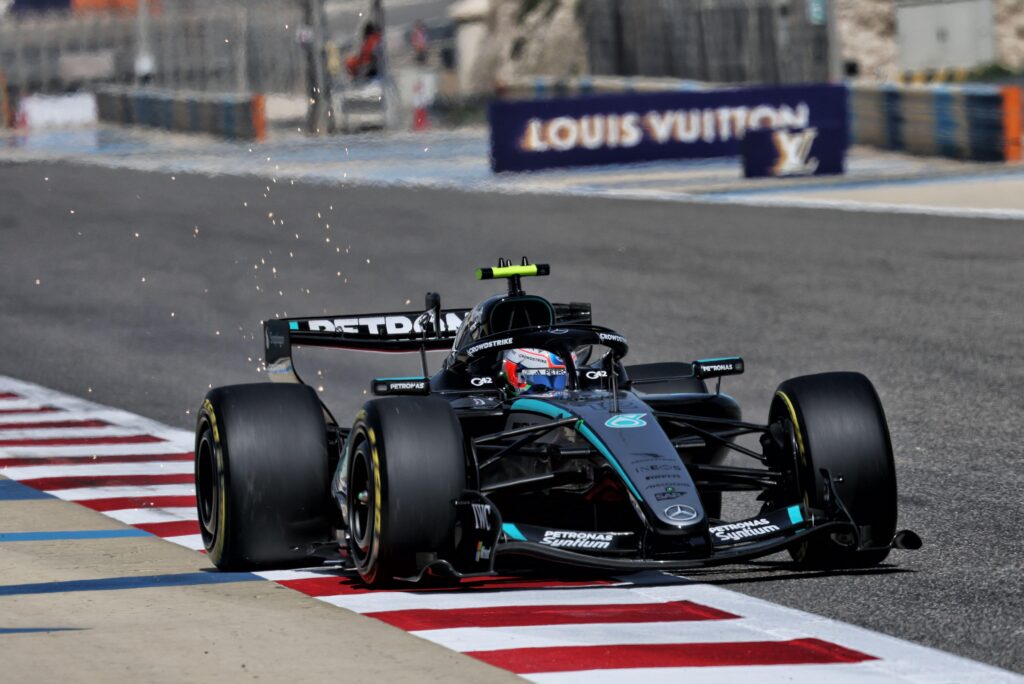 Testele finale F1 2026: Debut pe circuitul din Bahrain