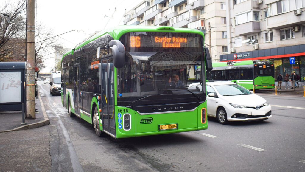 Foto | Noile troleibuze ale STB nu pot fi pornite dacă șoferul a consumat alcool. Noile Yutong U12 sunt dotate cu alcooltest