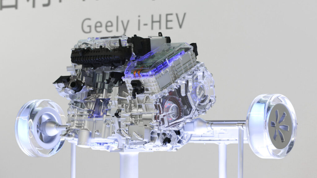 un-produc-tor-chinez-a-prezentat-contraofensiva-pentru-sistemul-hibrid-toyota-motorul-hibrid-cu-inteligen-artificial