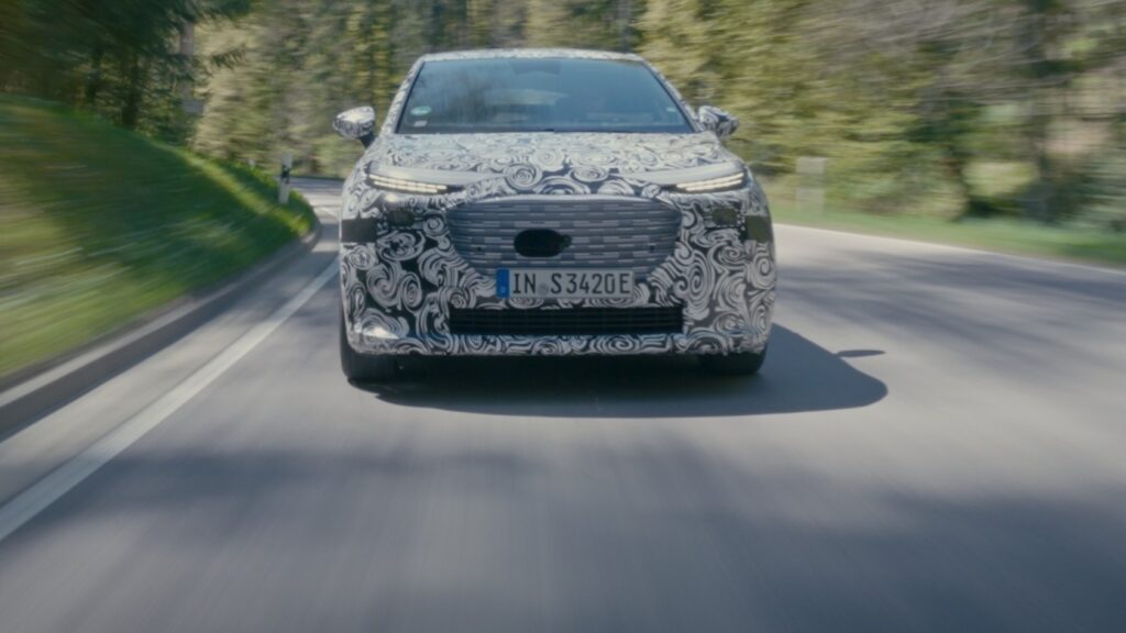 Audi A2 E-Tron: Teste pe drumuri din Bavaria și Laponia Audi A2 E-Tron: Teste pe drumuri din Bavaria și Laponia