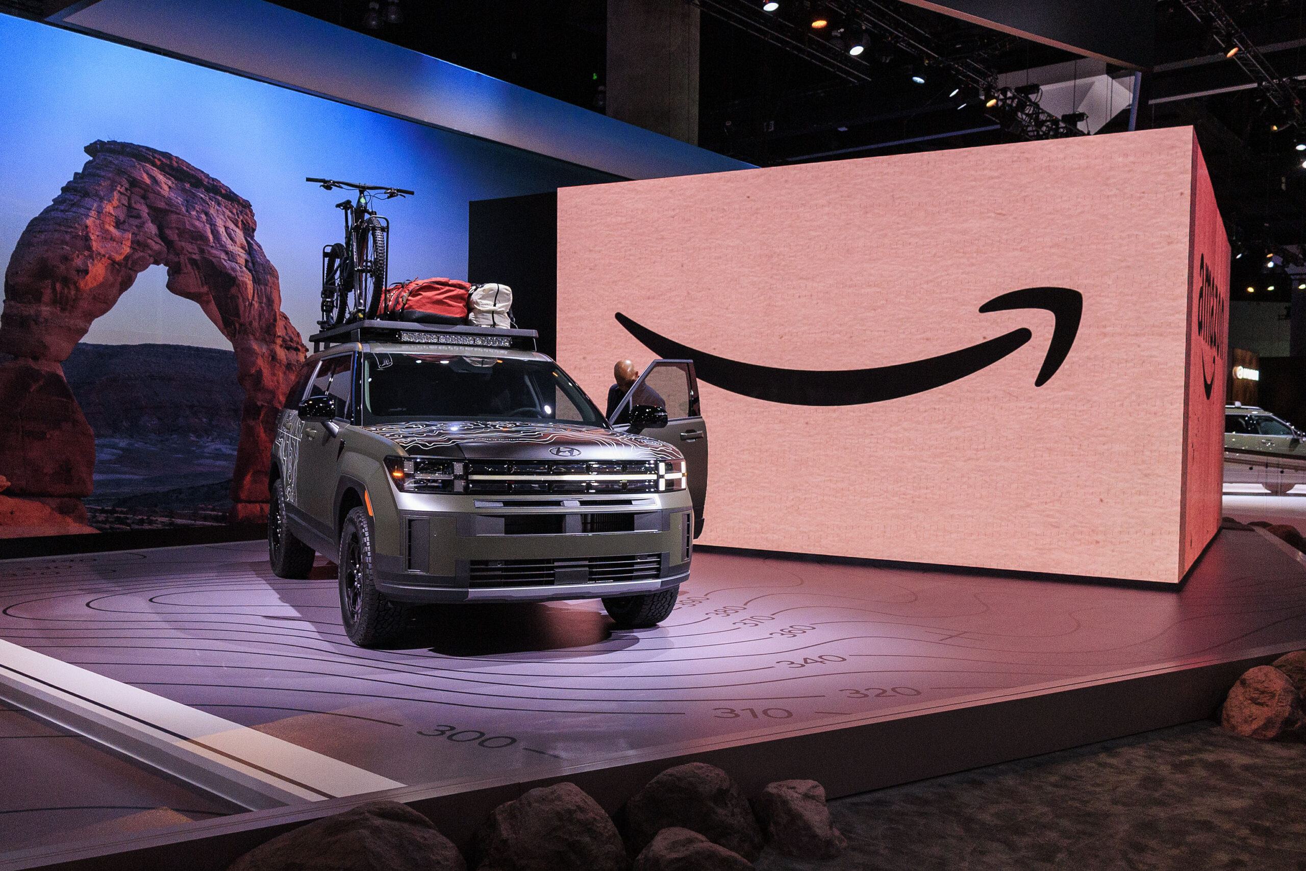 Amazon ar putea implementa platforma de vânzări auto în Europa