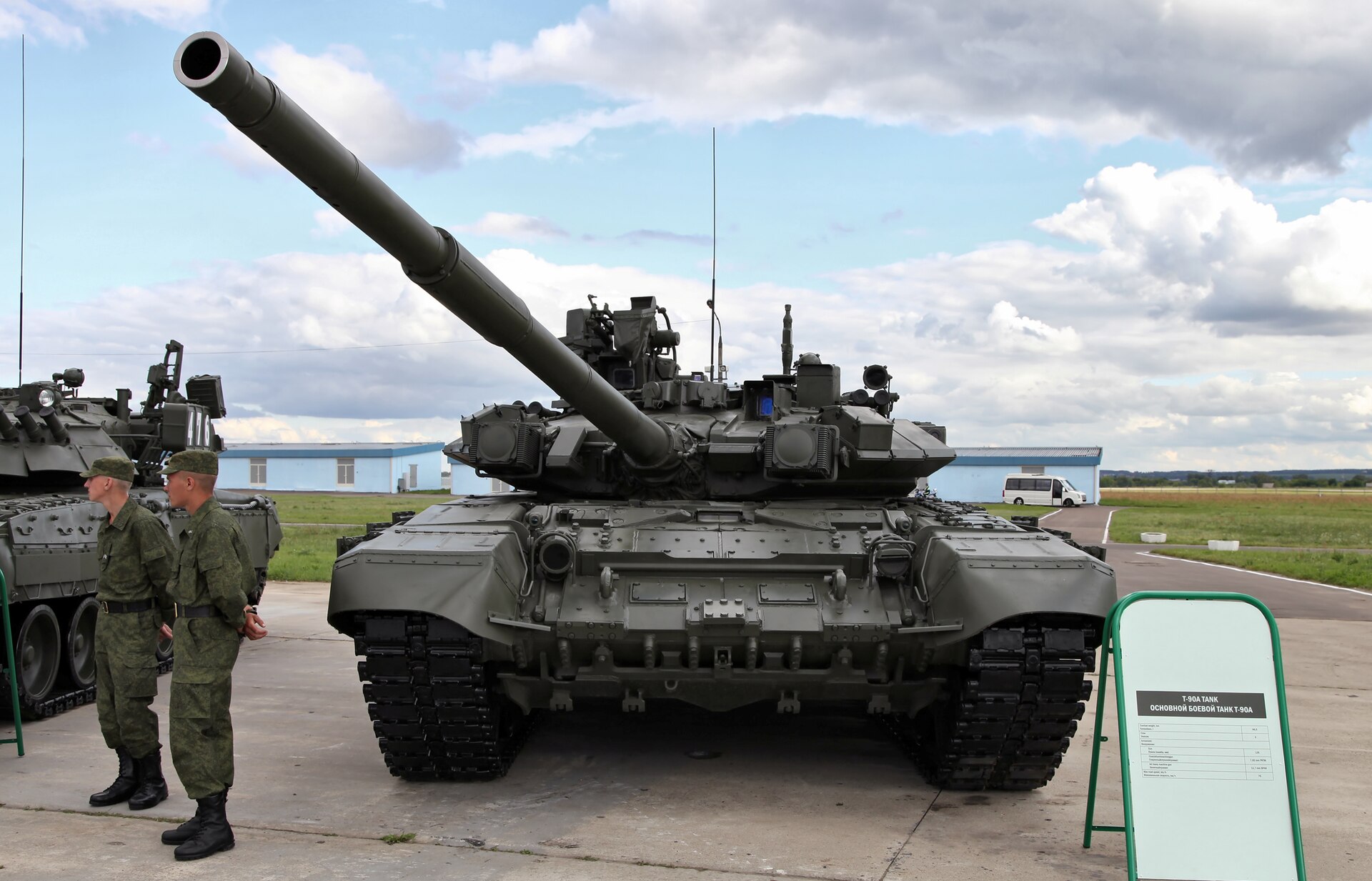 tanc rusesc t-90