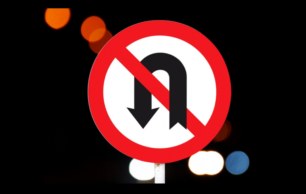 Indicator rutier de „Întoarcere interzisă” (Sursa foto: ARCMEDIA)