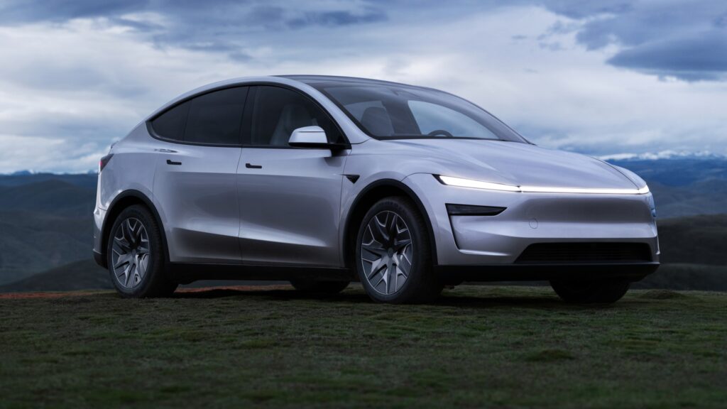 Tesla Model Y: Varianta cu ampatament extins ajunge în SUA