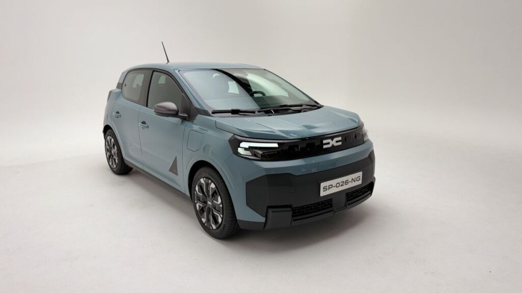 Noul Dacia Spring: Recenzii Entuziaste și Îngrijorări de Preț
