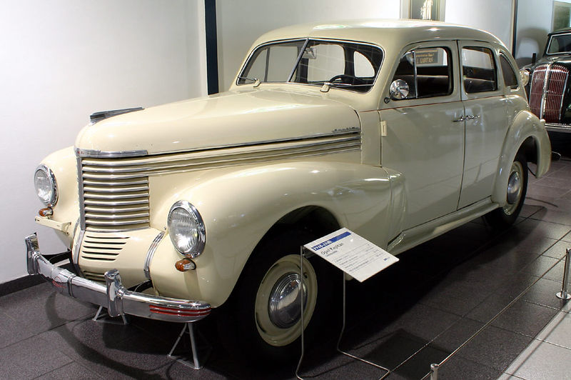 Opel Kapitan (a 2-a generatie)
