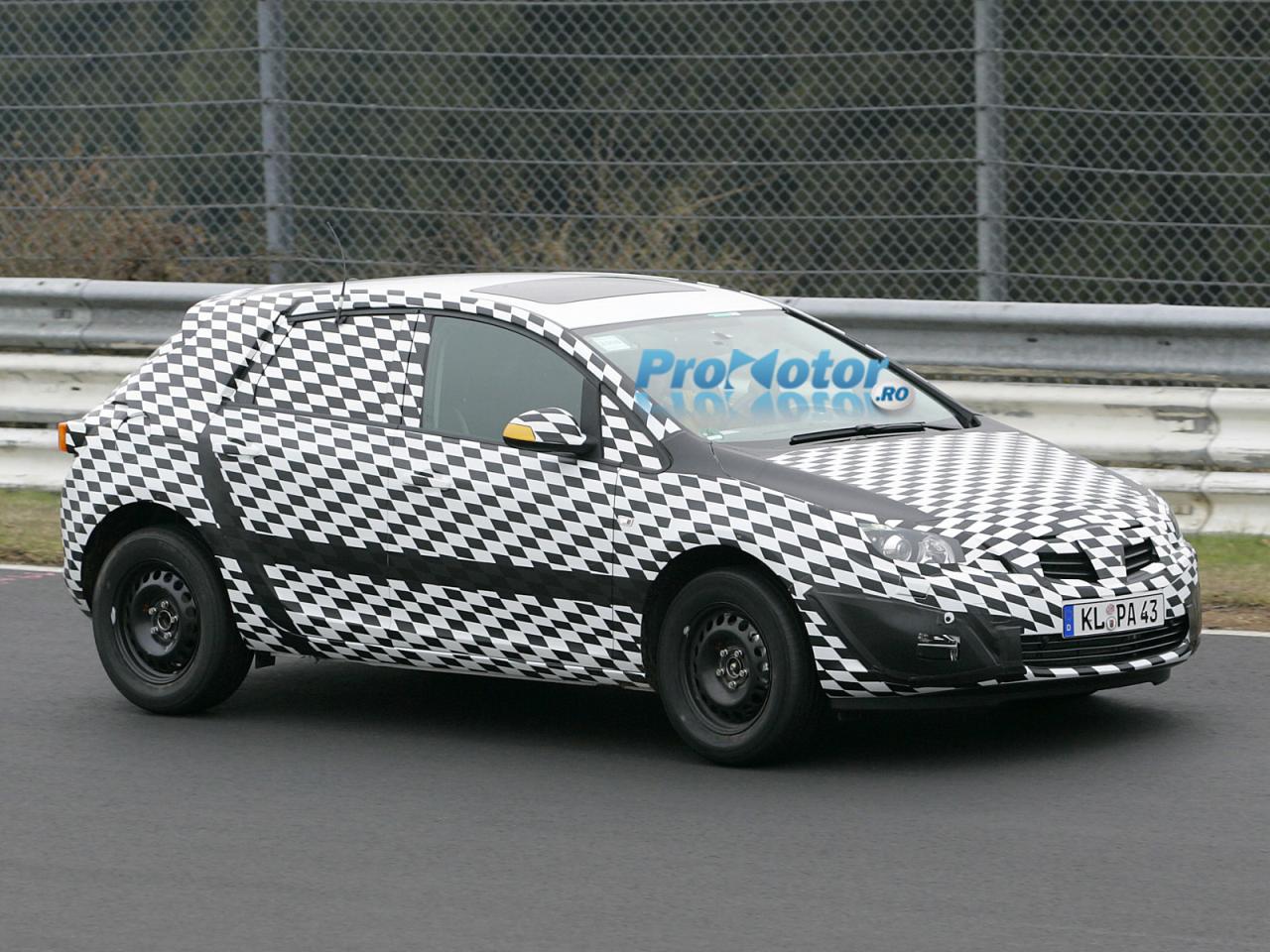 Opel Astra - camuflat