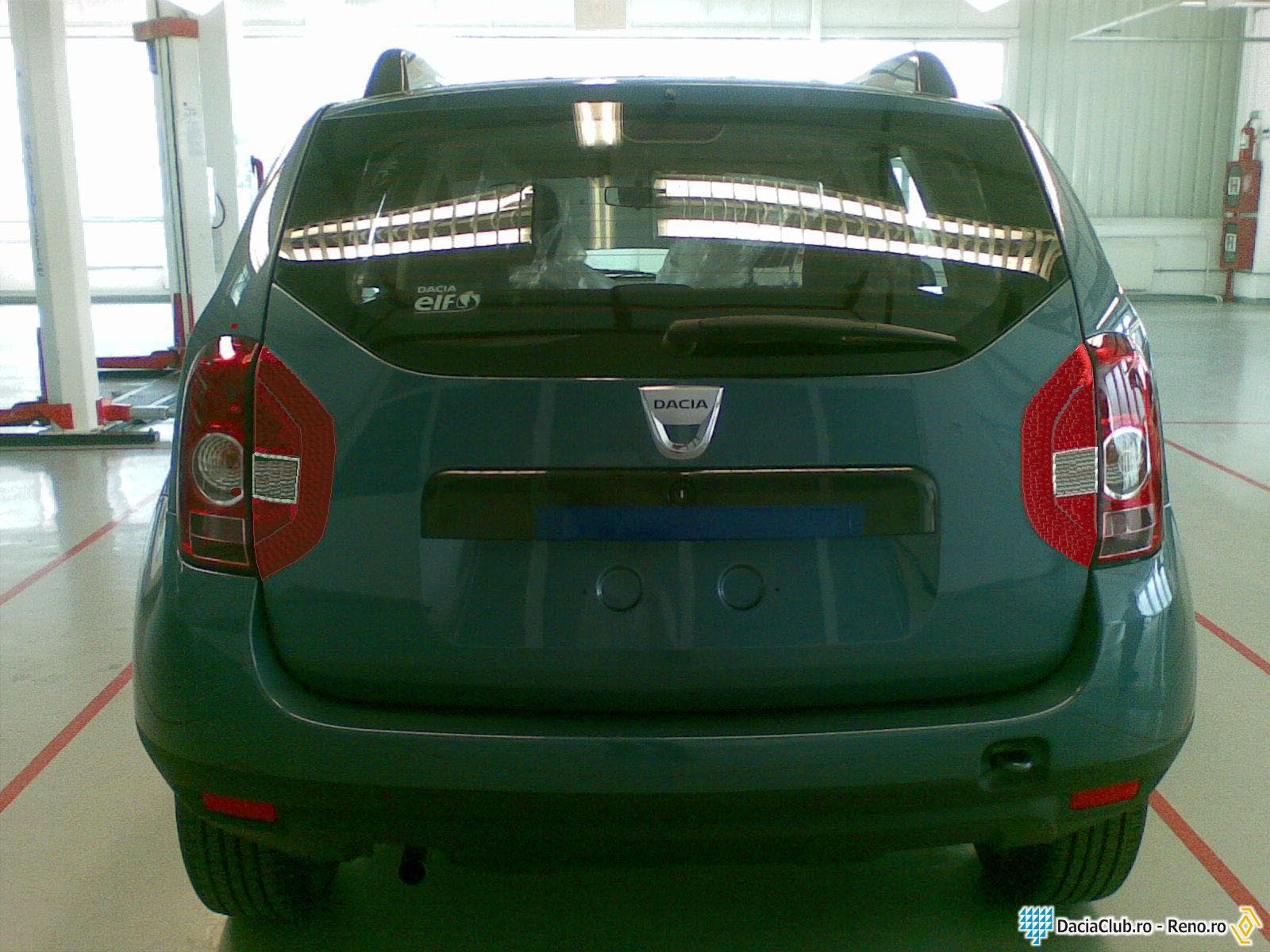 Dacia SUV - spate redesenat