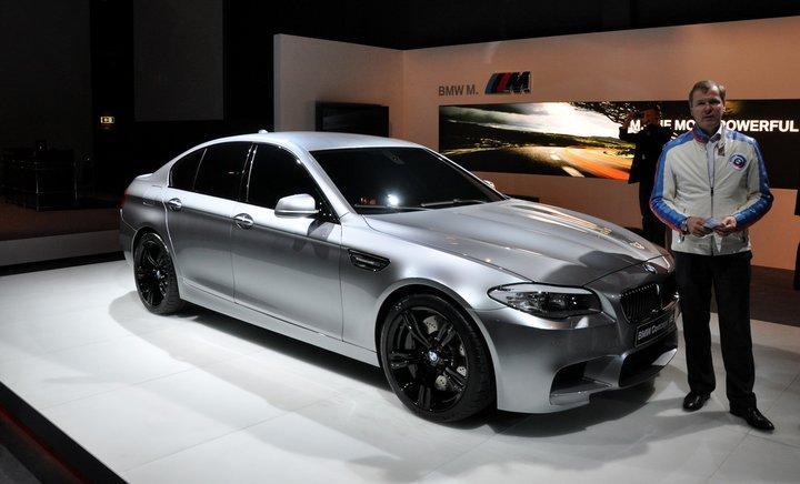 BMW M5 Concept va fi inaugurat oficial la Salonul Auto Shanghai 2011