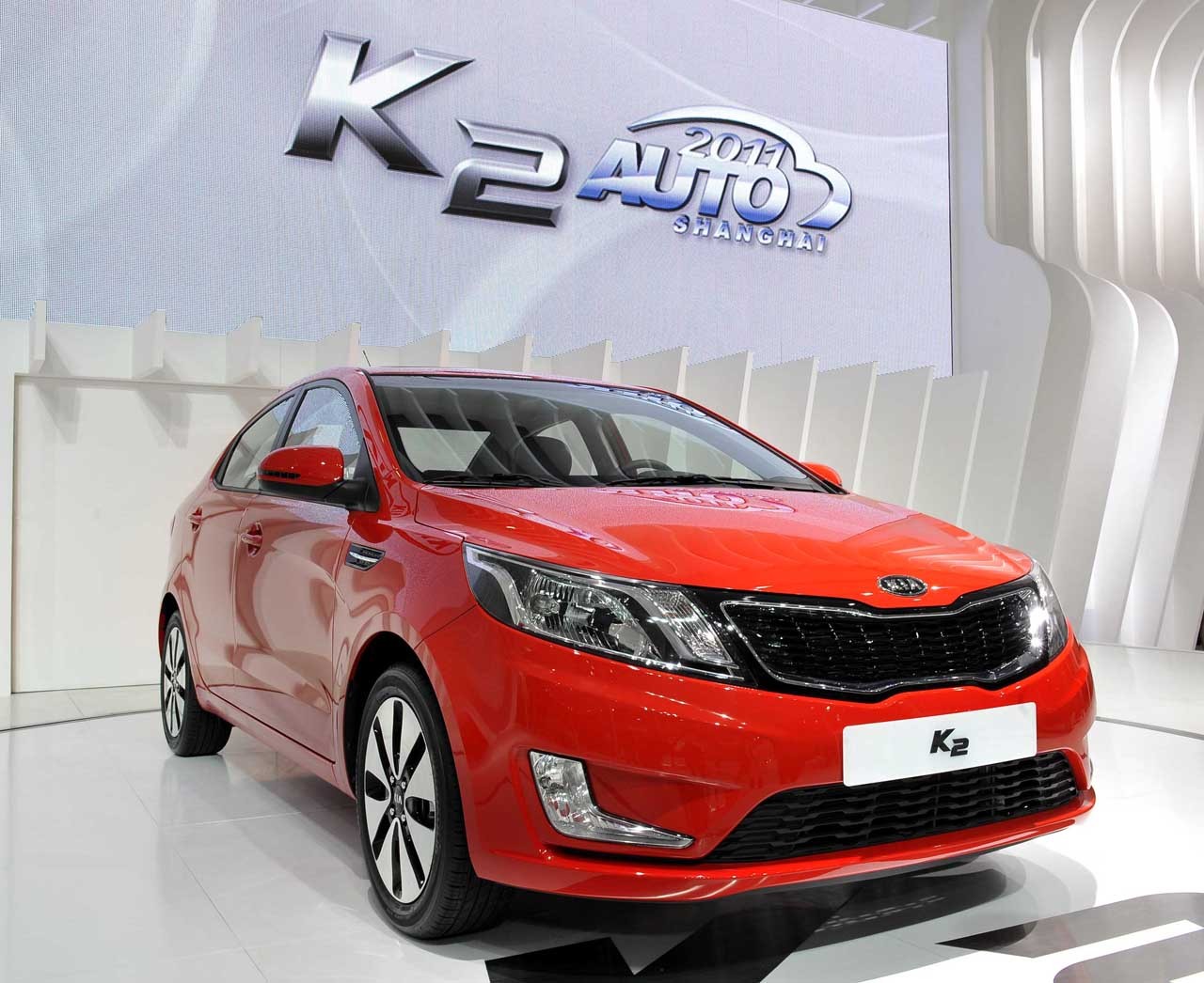 In China, KIA Rio Sedan este oferita cu doua motoare: 1,4 de 107 CP si 1,6 de 123 CP