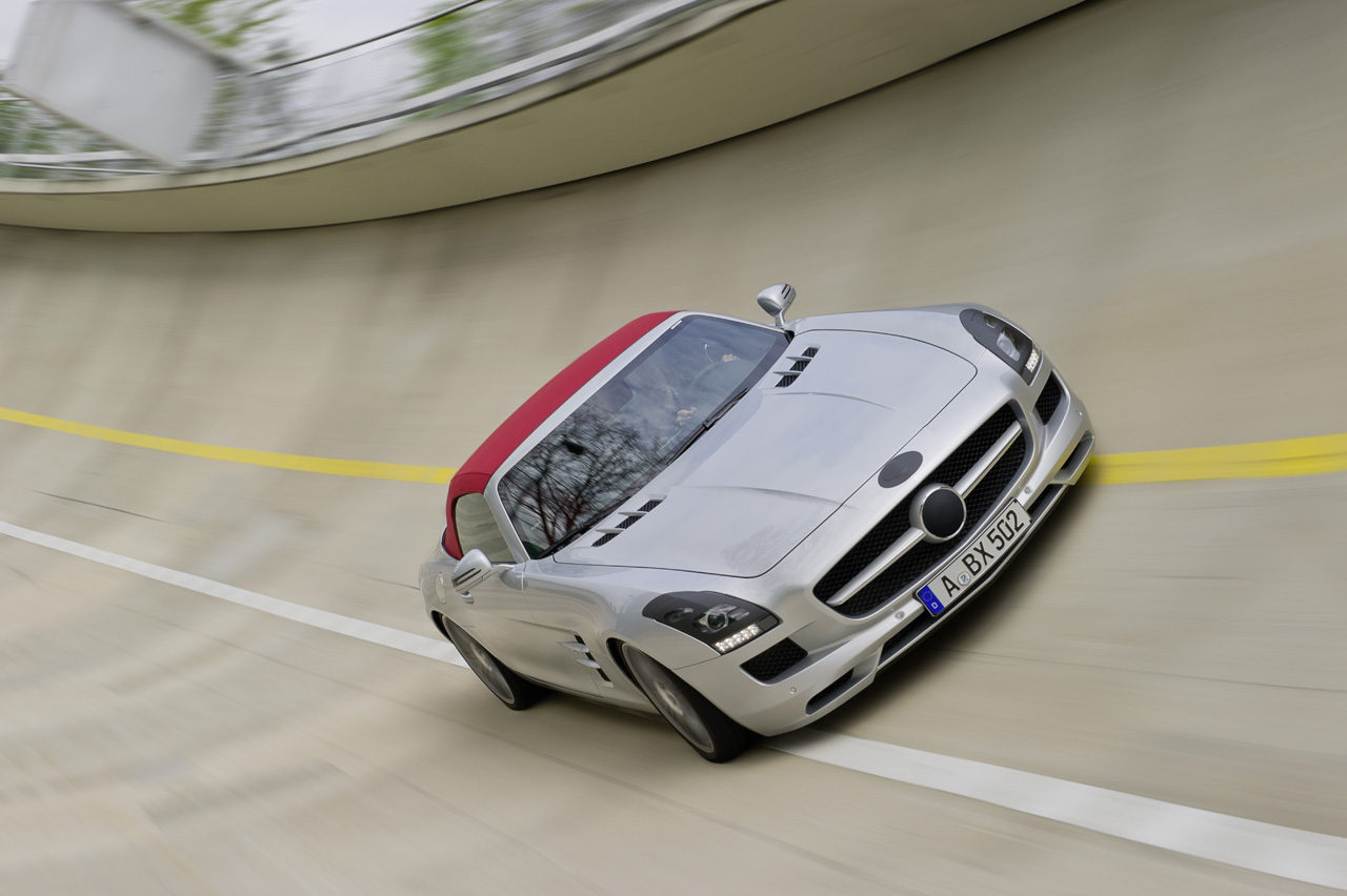 Mercedes-Benz SLS AMG Roadster, in teste intensive inaintea lansarii la Frankfurt 2011