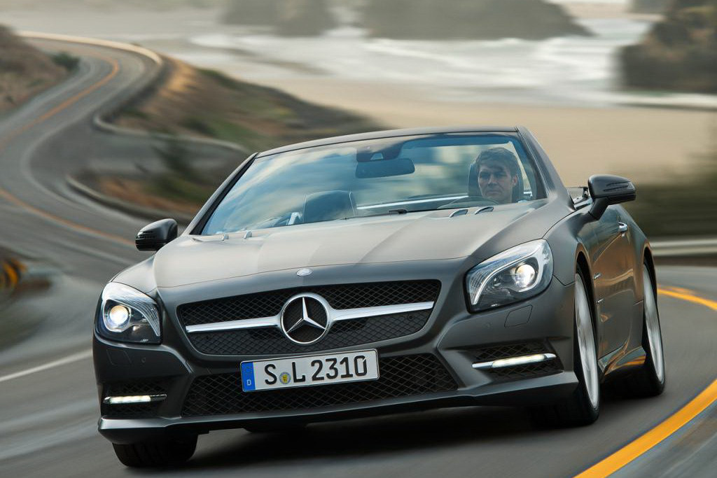 Noul Mercedes-Benz SL vine cu o imagine de marca surprinzator de conservatoare