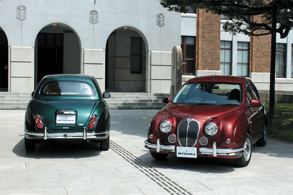 Mitsuoka Viewt are un stil care aminteste de Jaguar MKII, la fel ca versiunile precedente