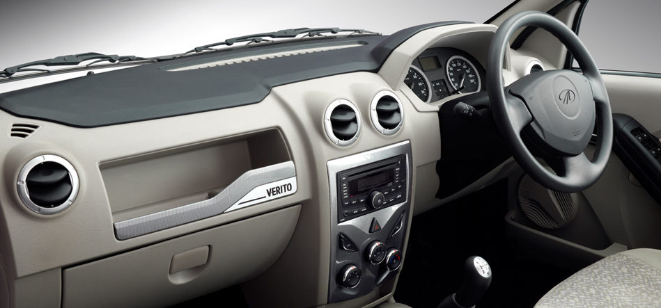 Mahindra Verito facelift are designul interior modificat subtil
