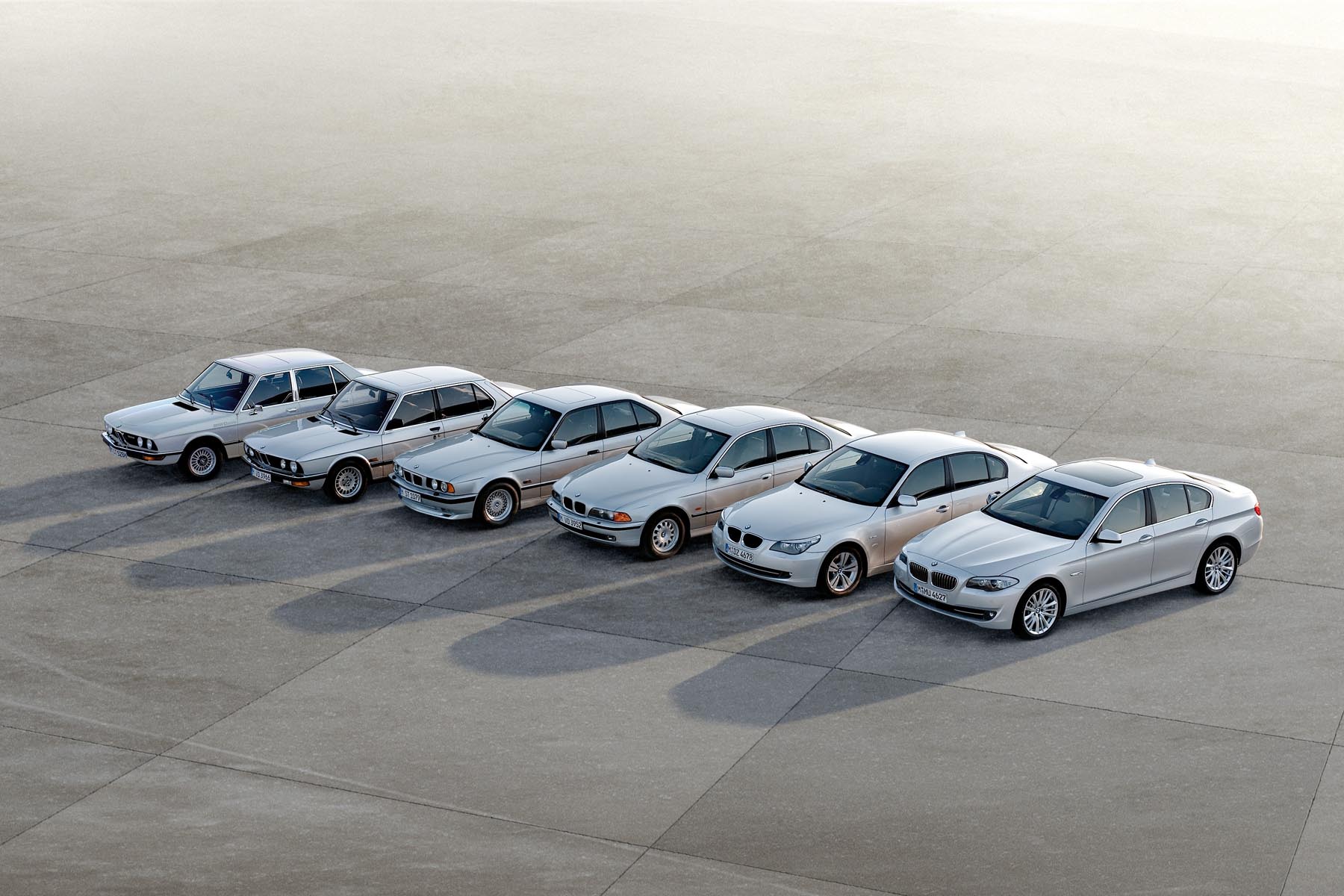 Noul BMW Seria 5 F 10 este a 6-a generatie a berlinei bavareze de clasa mare