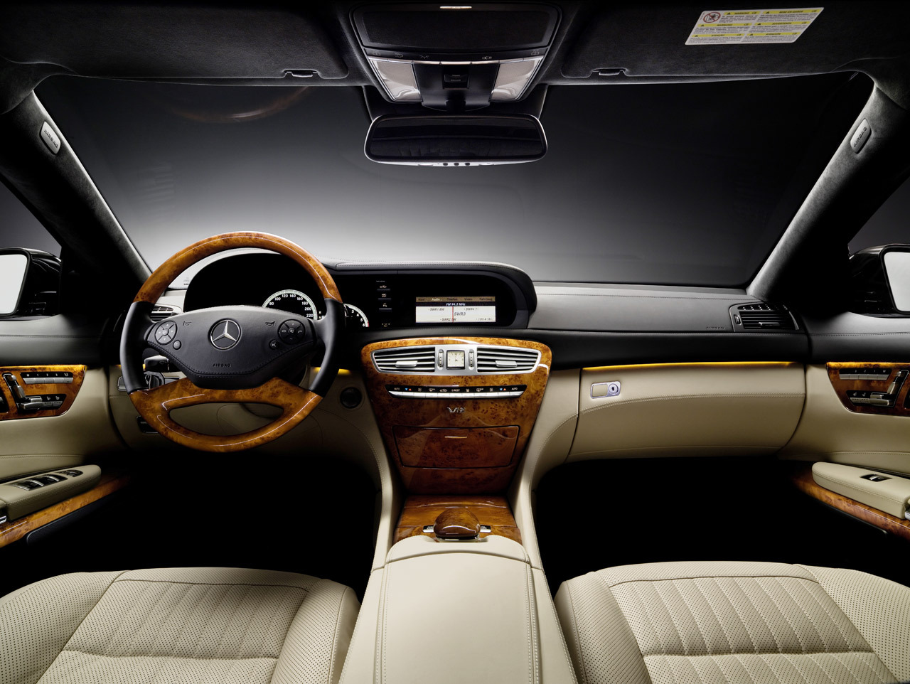 Mercedes CL interior