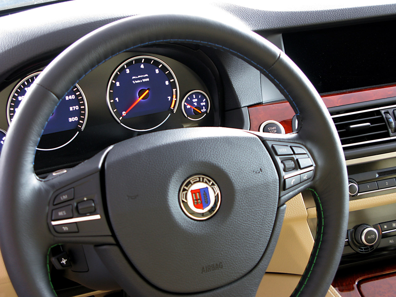 Alpina B5 Bi-Turbo interior