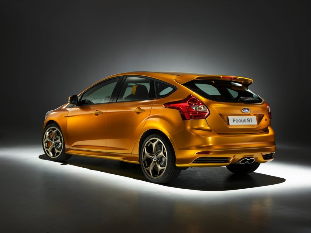 Noua generatie Ford Focus ST va fi inaugurata la Salonul Auto Paris 2010