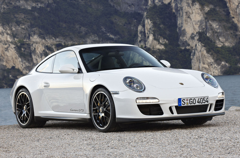 Noul Porsche 911 Carrera GTS se diferentiaza subtil de un Carrera S normal