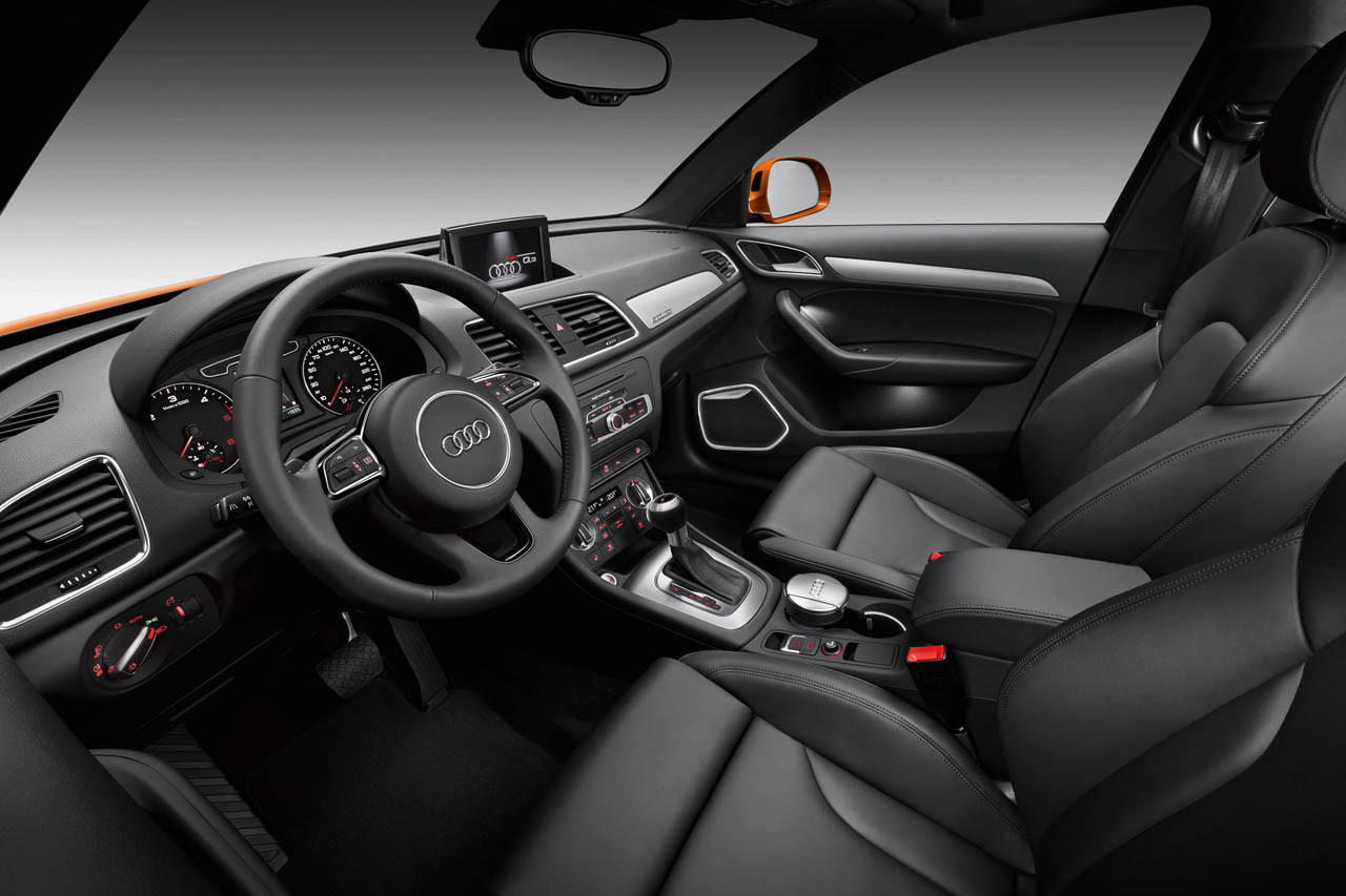 Interiorul lui Audi Q3 are un design fresh, iar calitatea materialelor este excelenta