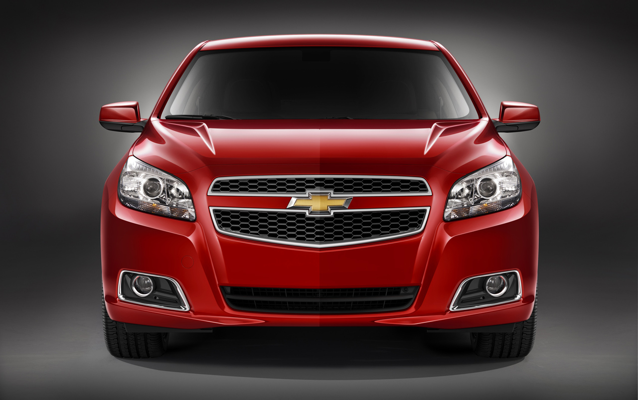 Chevrolet Malibu are o caroserie mai aerodinamica si un sistem de control al fantelor de aerisire