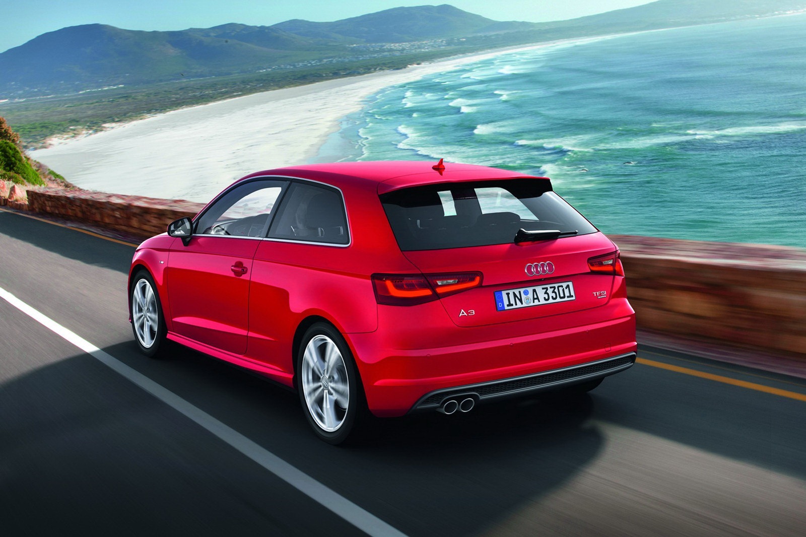 Pentru inceput, noul Audi A3 beneficiaza de doua motoare turbo pe benzina si un diesel TDI