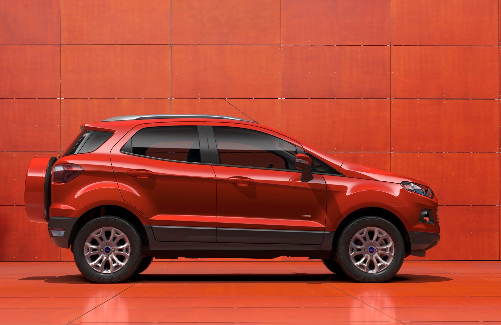 Ford EcoSport este un SUV de clasa mica, bazat pe platforma tehnica a lui Fiesta