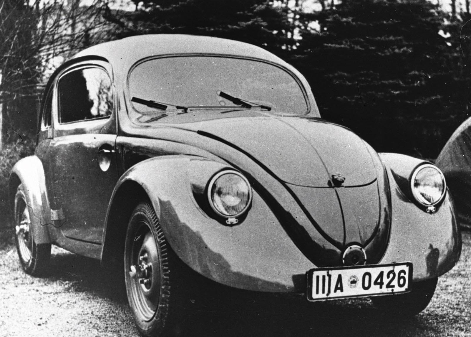 Volkswagen Beetle s-a nascut ca un proiect comandat de... Hitler.