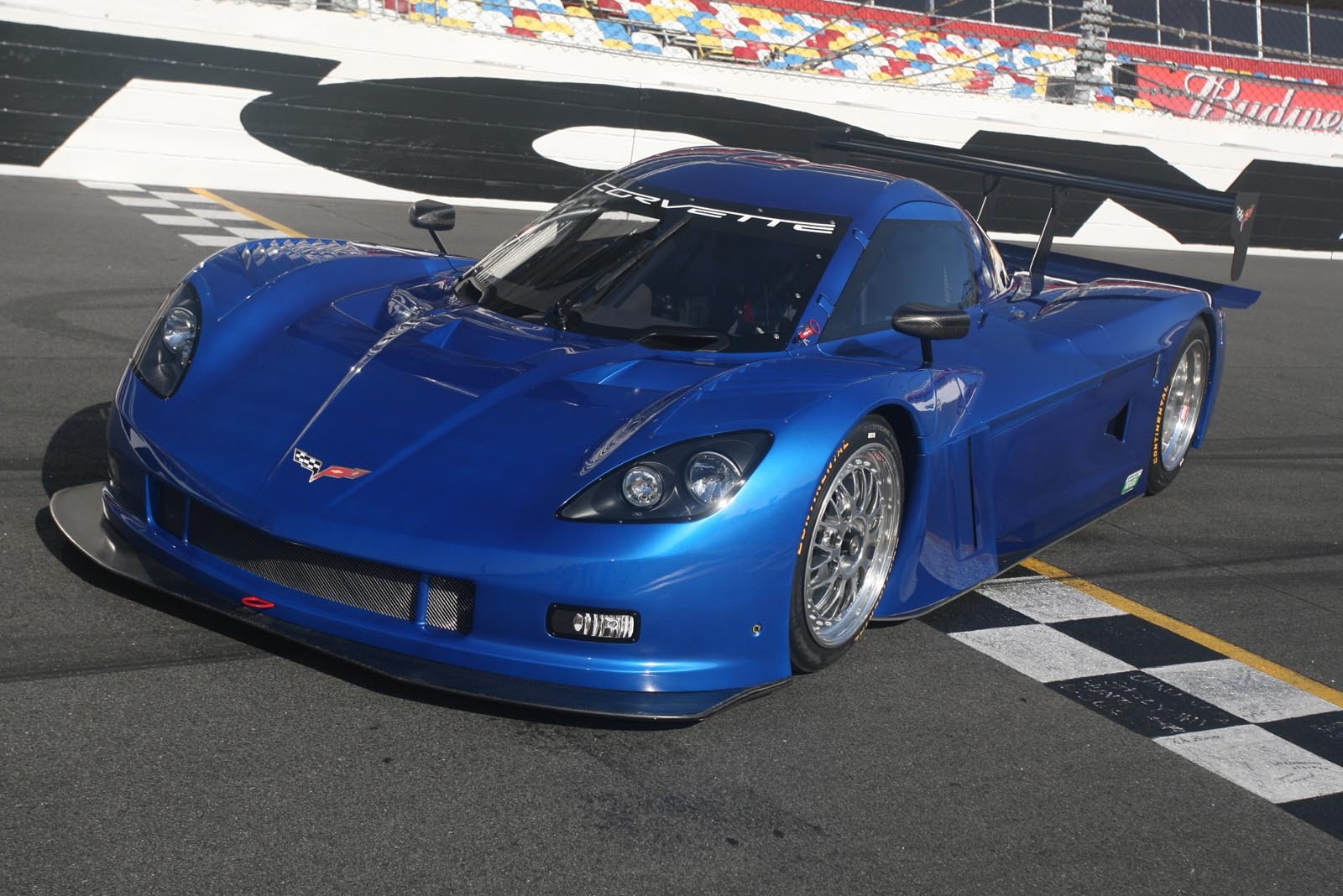 Corvette Daytona Prototype va debuta in cursa de anduranta de la Daytona in 2012