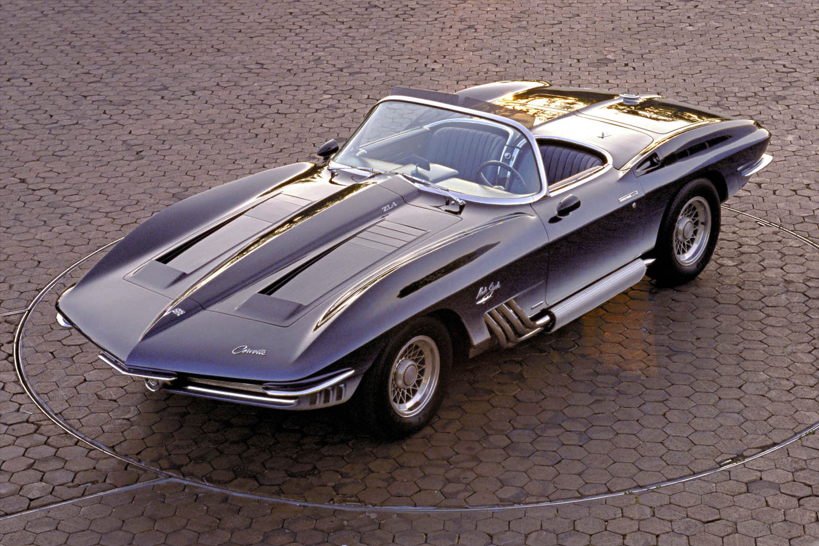 Conceptul Corvette Mako Shark I, din 1961, prefigura noua generatie Corvette C2